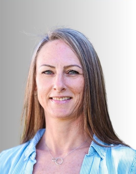 Staff Pics - Grey Back - Susan Lajeunesse